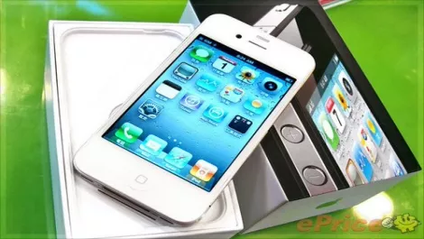 White iPhone 4 off the radar for 2010