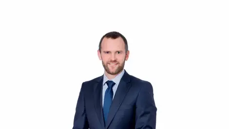 Mover caution drags New Zealand housing sales volumes